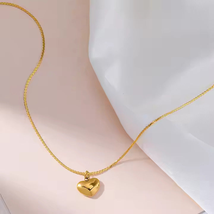 Mother of Pearl Heart Pendant Necklace-4